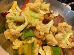 干锅腊肉花菜-避风塘(百联东郊店)