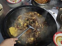 -70後铁锅炖(坡博总店)