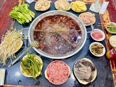 -储奇门鳝鱼火锅(总店)