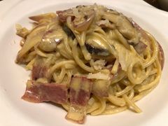 烟肉奶油汁意大利面-神州半岛喜来登度假酒店·盛宴汉堡·战斧牛排·后安粉