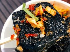 -黑色经典臭豆腐·湖南特产(坡子街店)