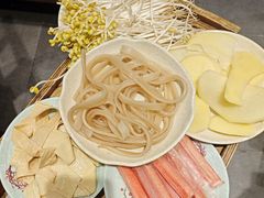 -肖肖酸萝卜鱼火锅(总店)
