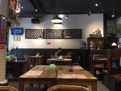 大堂-卤儿道道(经纬店)