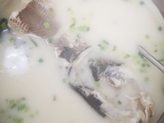 -天乐农家鱼头王(天目湖店)
