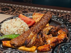 中份的烤肉拼盘-梅夫娜土耳其餐厅.清真HALAL