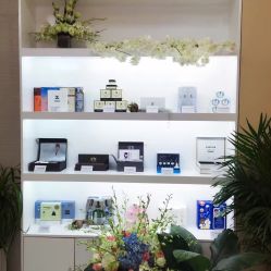 -新蝶变皮肤管理中心