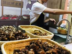 -王婆乔鲜鱼自助火锅(蜀汉路店)