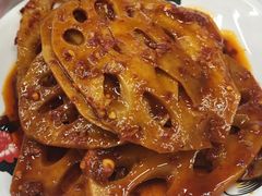 -堂瓦里·33年传统赣菜(第一街区店)