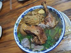 -叶新小吃店(来凤小区总店)