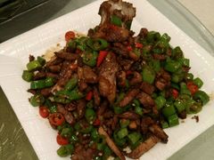 -鑫皇朝酒店(建设一路店)