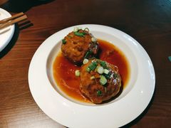 蛋黄狮子头-前海沿·青岛菜(李沧万达店)