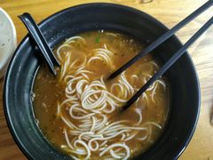 -花溪巷牛肉粉(泉城路店)