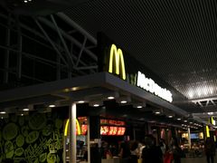 门面-麦当劳(广州南站店)