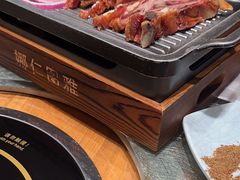 -娜仁图雅蒙古美食村(33小镇店)