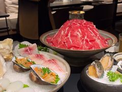 -鲜入唯煮·港式海鲜牛肉火锅(金宝街店)