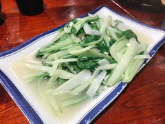 -刘姐啤酒鱼民族演艺餐厅(西街总店)