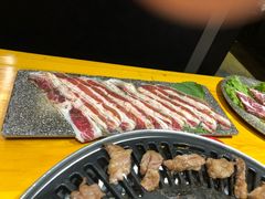 -那胡同里的小烤肉馆(开发区万达店)