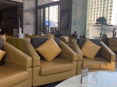 -深圳温德姆至尊酒店·大堂吧·户外花园
