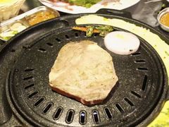 -青瓦炭韩潮烤肉(花园道店)