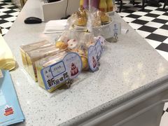 -迪悦华尔兹(港瑞新玉海店)