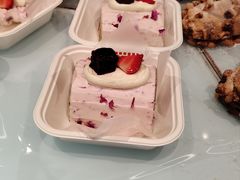 -HOT CRUSH趁热集合·现烤面包(上海环球港店)