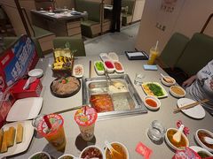 -海底捞火锅(新松江路店)