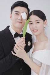 -挪娅婚纱摄影皇家会所