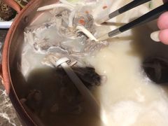 -三人行骨头王火锅(长寿店)