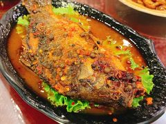 酥鲫鱼-好口味小吃楼·东北菜(太原南街店)