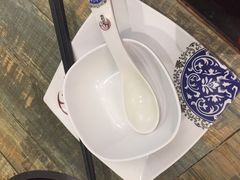 -新记印象酸菜鱼馆(天阳亲子广场店)
