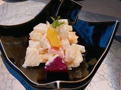 -穹六人间 people 6(岳阳路店)
