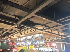 -金滏山烤肉·海鲜·火锅自助餐厅(襄阳万达店)