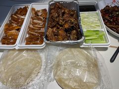 -阿瓦山寨·湘菜现炒·剁椒鱼头王(咸阳总店)