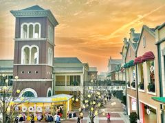 -王府井奥莱临潼小镇(临潼店)