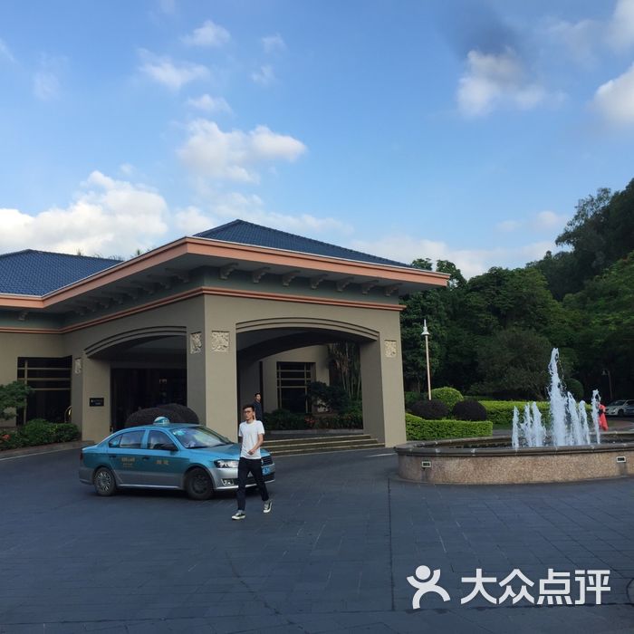 东莞旗峰山铂尔曼酒店