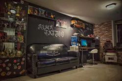 -Black Tattoo Studio