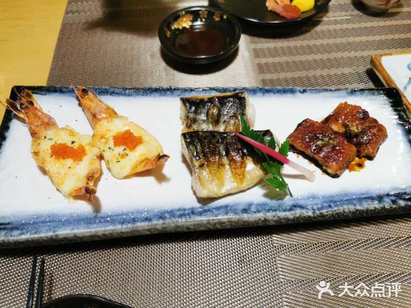 天万日本料理(石景山万达店)图片