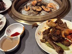 -汉金城海鲜烤肉自助百汇(烟台永旺购物中心店)