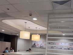 -麦当劳(西客站店)