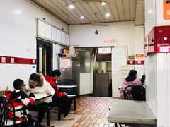 -花溪王记牛肉粉(四季花溪商场店)