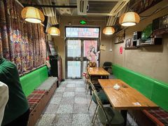 -蜗牛小馆醉乡民谣云南菜(惠新西里店)