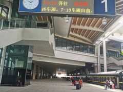 -乌鲁木齐火车站高铁站北广场-地下停车场