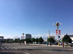 -霍尔果斯国门景区