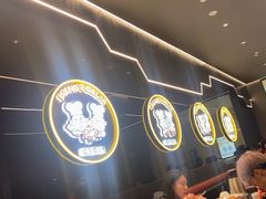 -胖哥俩肉蟹煲(湖滨银泰in77店)