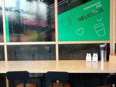 大堂-龙治汉堡(中华城店)