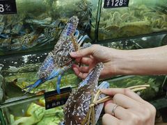 -覃记海鲜美食餐厅