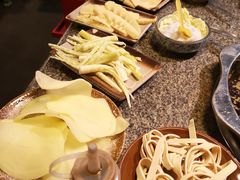 -佬革命主题火锅(玉沙路店)