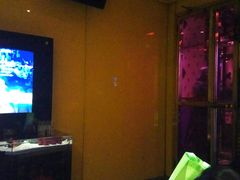 -百威KTV(恒福路店)