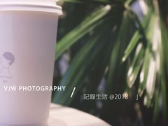 鲜奶静冈抹茶-喜茶(上海五角场万达店)