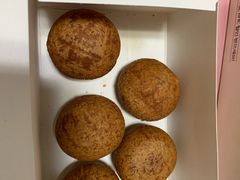 -BHC炸鸡(明洞总店)